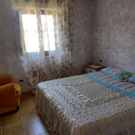 Dolce Casa Apartman Gonnesa Kültér fotó